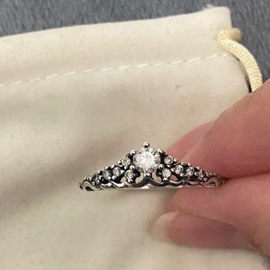 Pandora fairytale princess ring sterling silver